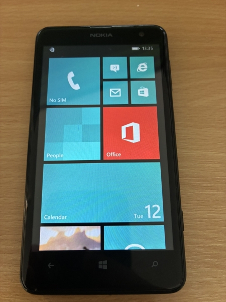 Nokia Lumia 625 8GB Windows Phone 8.1 EE Netzwerk schwarz Smartphone
