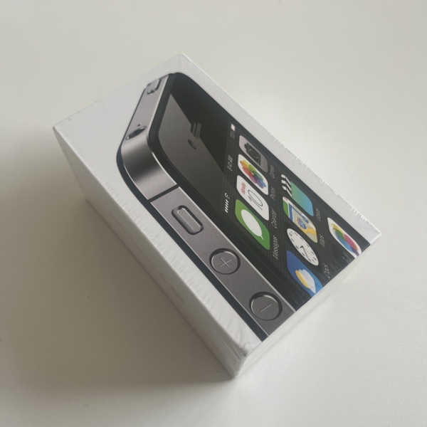 Neu versiegelt alter Lagerbestand Apple iPhone 4s 8gb 5. Generation – UK Modell selten iOS 7