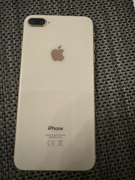 Apple iPhone 8 Plus 256GB Smartphone (entsperrt) – Roségold