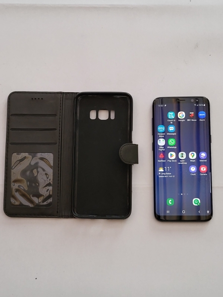 Samsung Galaxy S8 SM-G950F 64GB – Schwarz entsperrt – Risse an Bildschirmecken