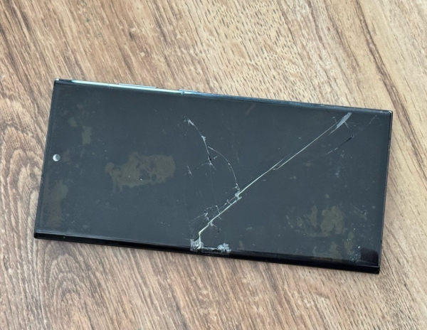 Samsung Galaxy S23 Ultra (SM-S918U) – Smartphone für Ersatzteile oder Reparatur