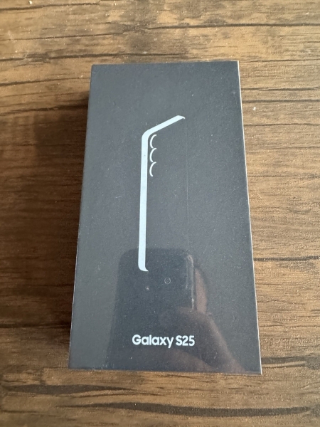 Samsung Galaxy S25 Navy 6,2″ 128GB 5G entsperrt & SM-S931 USA Ware neu versiegelt