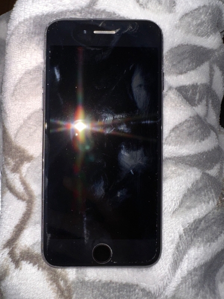 Apple iPhone 7 128GB – Schwarz (Entsperrt) 2016