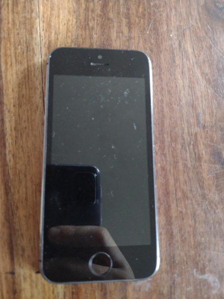 Apple iPhone 5s – 16GB – Gold (Entsperrt) A1457 (GSM)