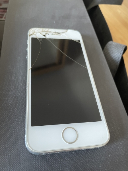 Apple iPhone 5 – 16GB – Weiß & Silber (Entsperrt) A1429 (GSM)