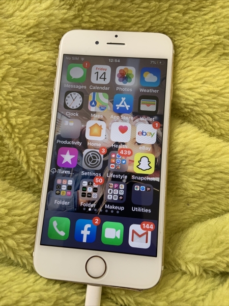Apple iPhone 6s – 32GB – Roségold (Entsperrt) A1688 (CDMA + GSM)
