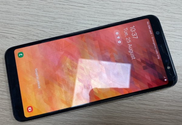 Samsung Galaxy A6+ Smartphone 32GB A6 Plus Entsperren Rückseite Kamera defekt gesprungen UK