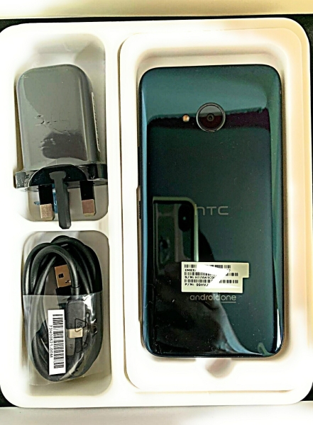HTC U11 Life – 32 GB – Smartphone Sapphire Blue (entsperrt)