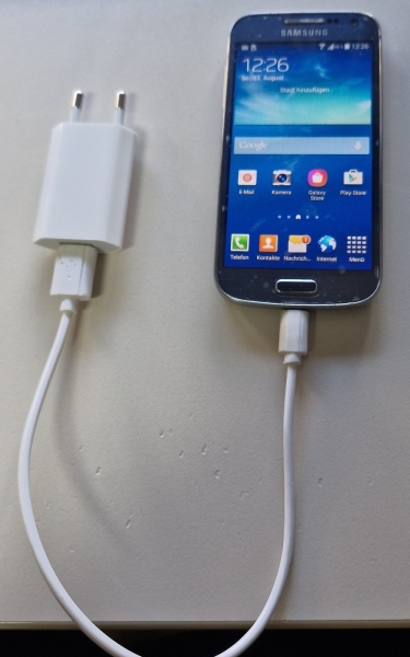 Samsung Galaxy S4 mini GT-I9195 – 8GB – Schwarz (Ohne Simlock) Smartphone