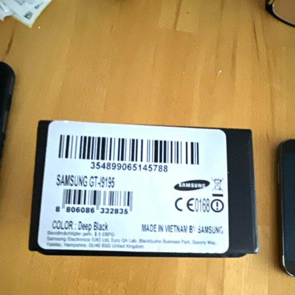 Samsung Galaxy S4 mini GT-I9195 Smartphone Schwarz WLAN mit OVP