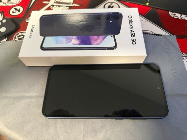 Samsung Galaxy A55 5G Smartphone/Handy, Blau (Slate), 5G-Konnektivität, OVP