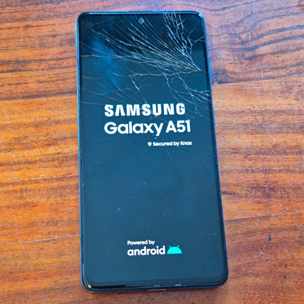 Samsung Galaxy A51 32GB Blau Android Smartphone – Display defekt, Risse