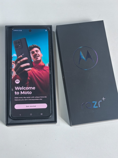 Motorola Razr+ (2025) / Razr 60 Pro klappbares Flip‑Smartphone 6.9″4000mAh