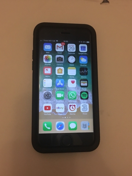 Apple iPhone 6s – 128GB – Space Grau (Entsperrt)