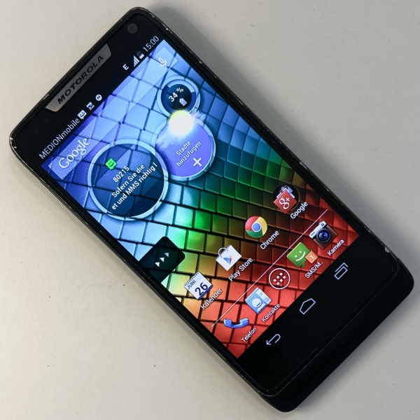 Motorola RAZR i (XT890) Smartphone mit 8GB (Sehr guter Zustand und ohne Simlock)