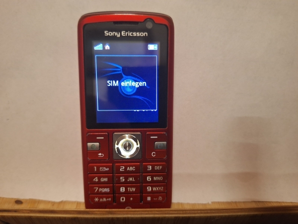 Handy Sony Ericsson K610i rot (Ohne Simlock) Smartphone