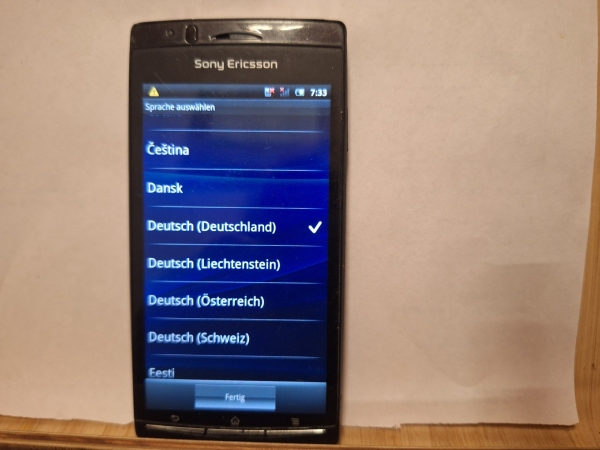 Handy Sony  Ericsson Xperia LT15i schwarz  (Ohne Simlock) Smartphone