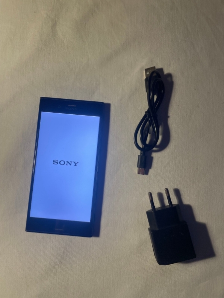 Sony Xperia XZ F8331 32GB Smartphone Schwarz LTE 23MP Kamera guter Zustand