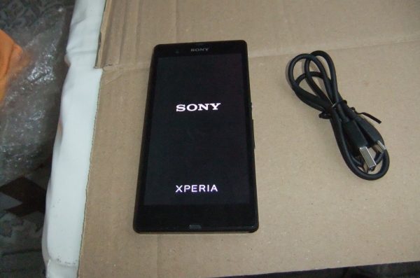 Sony  Xperia Z C6603 – 16GB –  Smartphone