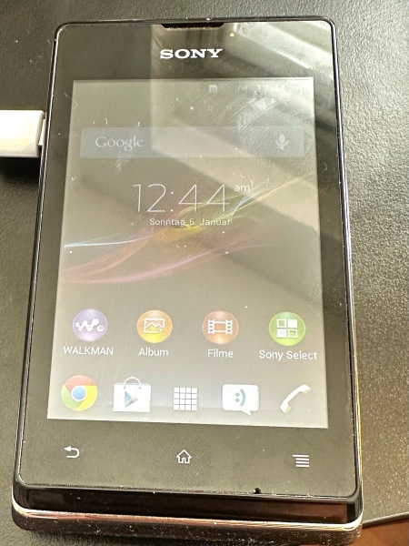 Sony Xperia E C1605 Smartphone Schwarz 800 MB Speicher Android