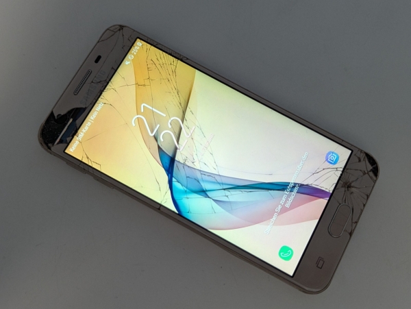Samsung Galaxy J5 Prime 16GB Gold Android Smartphone LTE 4G G570F 💥