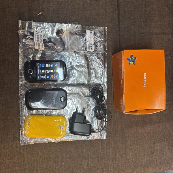 Samsung Smartphone Corby GT-S3650 in OVP Handy Kinder
