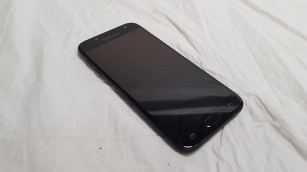 Samsung SM-J530F/D Galaxy J5 (2017) Dual SIM 16GB entsperrt Android Smartphone