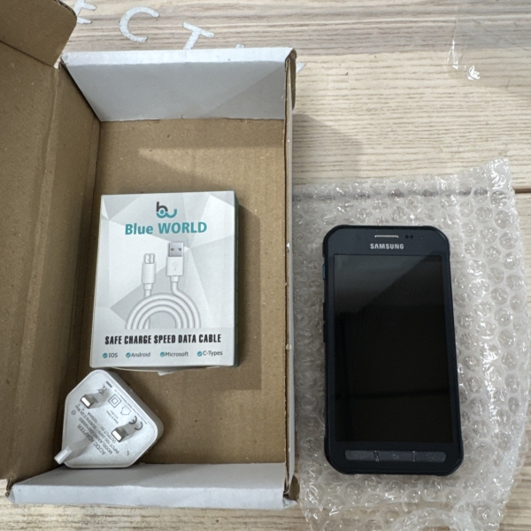 Samsung Smartphone Galaxy Xcover 3 (Noir