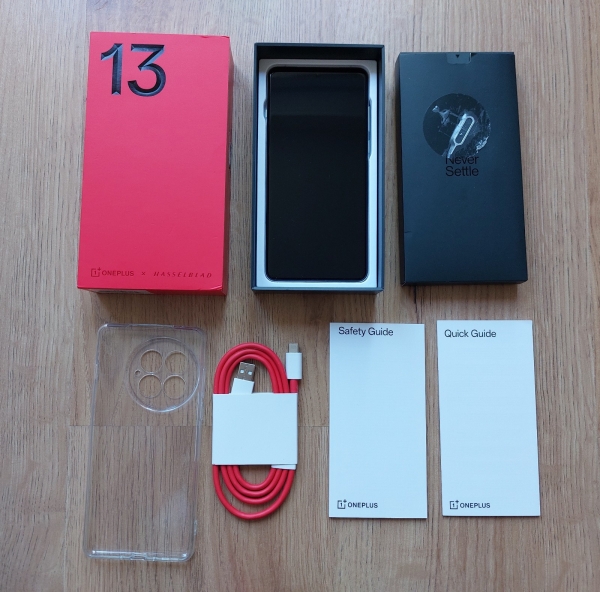 Smartphone OnePlus 13 16/512GB CPH2653 Arctic Dawn Zubehörpaket