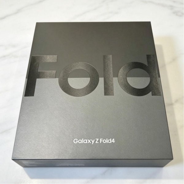 Neu Samsung Galaxy Z Fold4 (5G) 256GB 12GB RAM SM-F936B Smartphone,ohne Vertrag