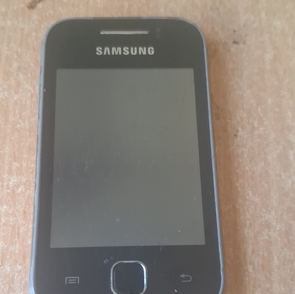 Samsung samsung5360 Smartphone Handy 128 Schwarz Ohne Kappe Und Internet Funks