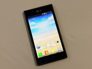 LG Optimus L7 P705g 3G Unlocked Android 4 Clean Working Vintage Smartphone