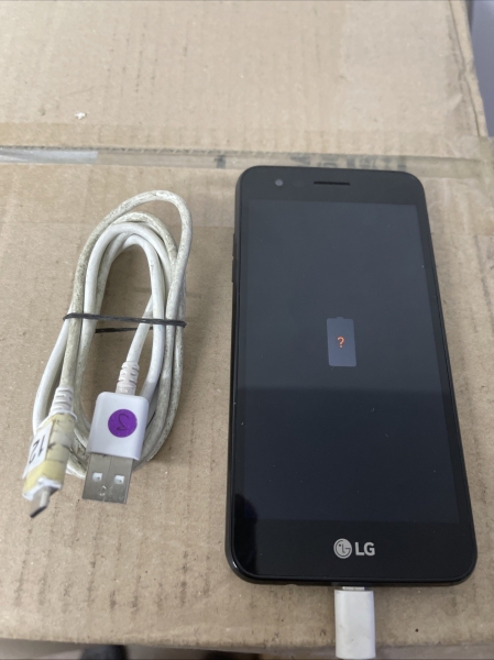 LG K4 (2017) LG-M160 schwarz 8GB Android Smartphone 5-7.9MP Kamera