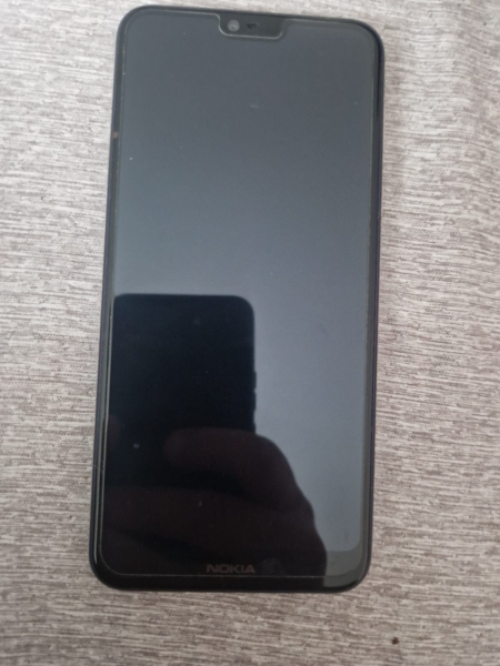 Nokia 7.1 (2018) 32GB Schwarz Dual-SIM Android 8 Smartphone schwarz defekt