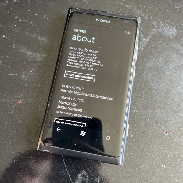 [SELTENE APPS] Nokia Lumia 800 Windows Phone 16GB Smartphone schwarz