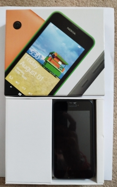 Nokia Lumia 530 4GB dunkelgrau entsperrt Handy Smartphone Hülle OVP