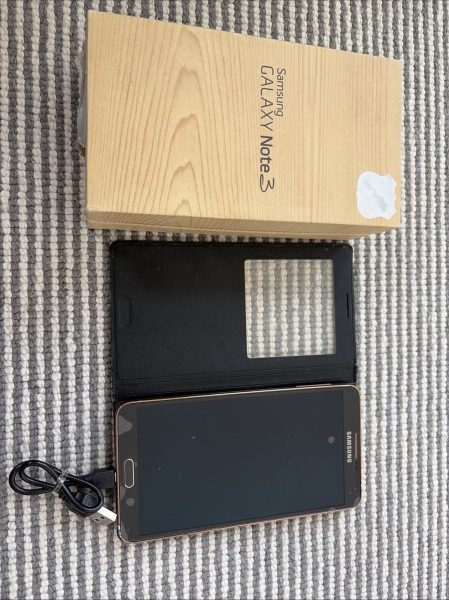 Samsung Galaxy Note 3 Smartphone 32GB rosegold/schwarz