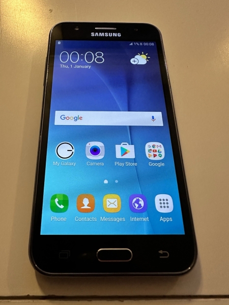 Samsung Galaxy J5 2015 schwarz entsperrt 8GB 5,0″ 13MP Android Smartphone