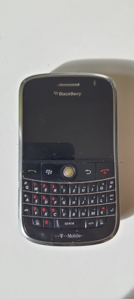 BlackBerry  Bold 9000 – Smartphone