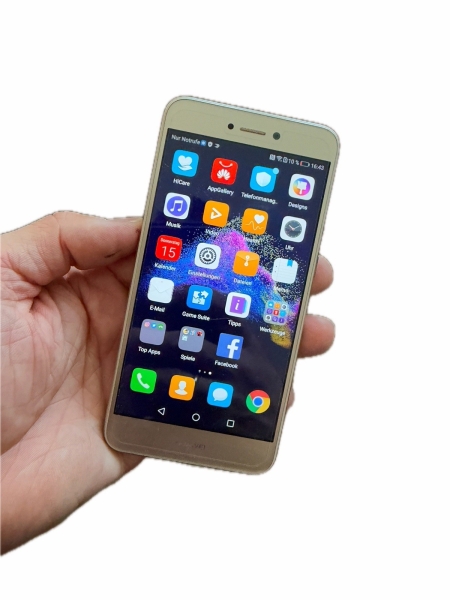 gebrauchtes Smartphone • Huawei P8 Lite 2017 • PRA-LX1 ANDROID 8.0 • Gold