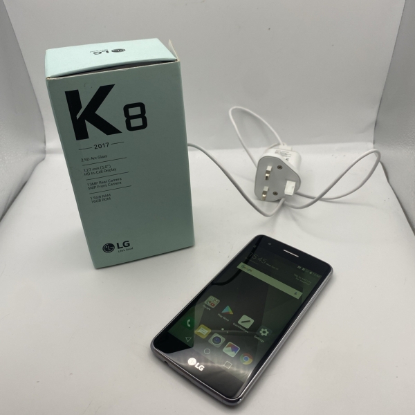 LG K8 2017 Smartphone 16GB, 5,0″, 13MP Kamera, silber, entsperrt Android 7