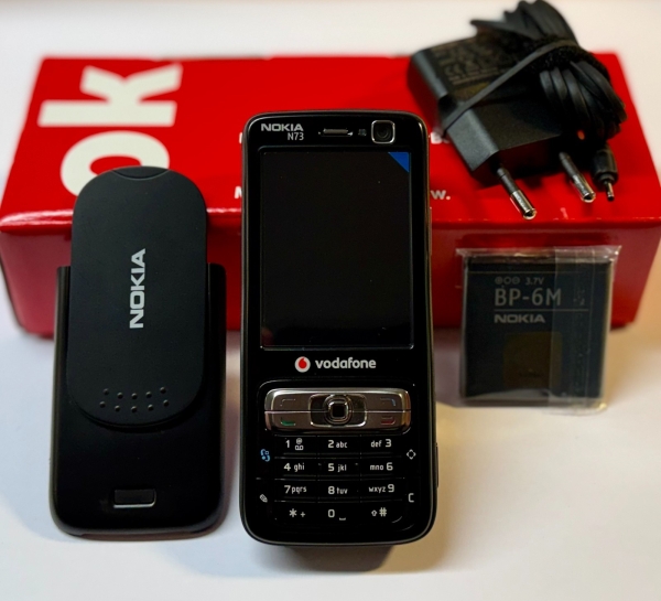 NOKIA N73 RM-133 BUSINESS HANDY SMARTPHONE SIMLOCKFREI BLUETOOTH KAMERA WIE NEU