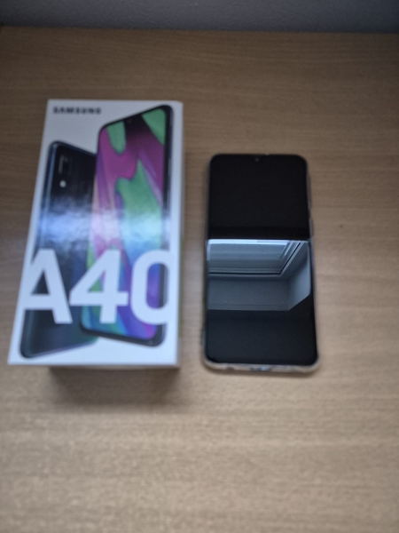 Samsung Galaxy A40 64GB Schwarz Blau SM-A405F Dual SIM Smartphone + Mängel