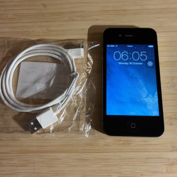 [SELTENE APPS] Apple iPhone 4 16GB, schwarz, iOS 7.1.2
