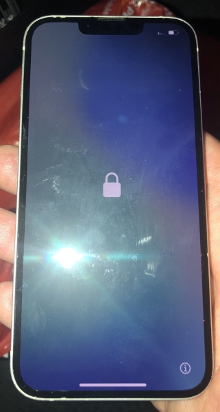 Apple iPhone 13 128GB Starlight Smartphone gesperrt an Besitzer (Beschreibung prüfen)