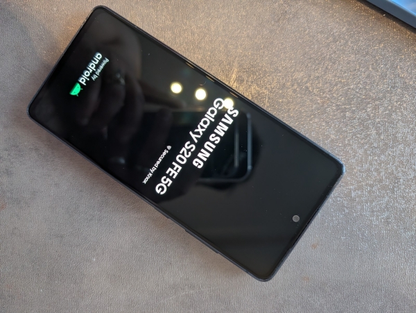 Samsung Galaxy S 20 FE Smartphone, Schwarz, 128 GB, ohne Simlock