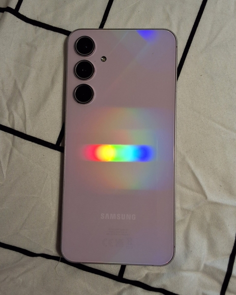 Samsung Galaxy A55 5G Smartphone 128 GB, Lila, Slate Design