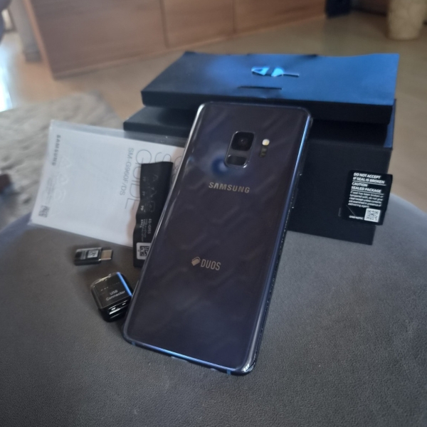 Samsung Galaxy S9 DUOS 64 GB Blau Dual-SIM SM-G960F/DS Smartphone