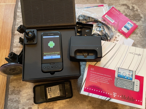 G1/HTC Dream Smartphone (entsperrt) T-Mobile in OVP