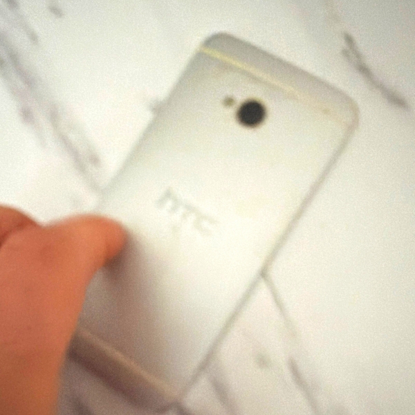 HTC One 1KB Silber Smartphone Bar